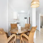Home2book Quiet Terrace Apartamento *